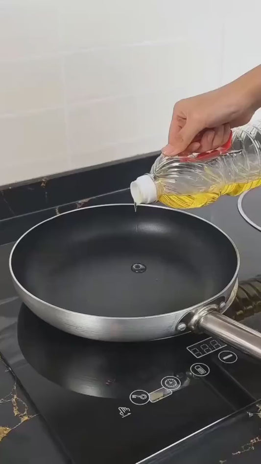 2-In-1 Oil Spray Bottle | 470ml Glass Oil Sprayer